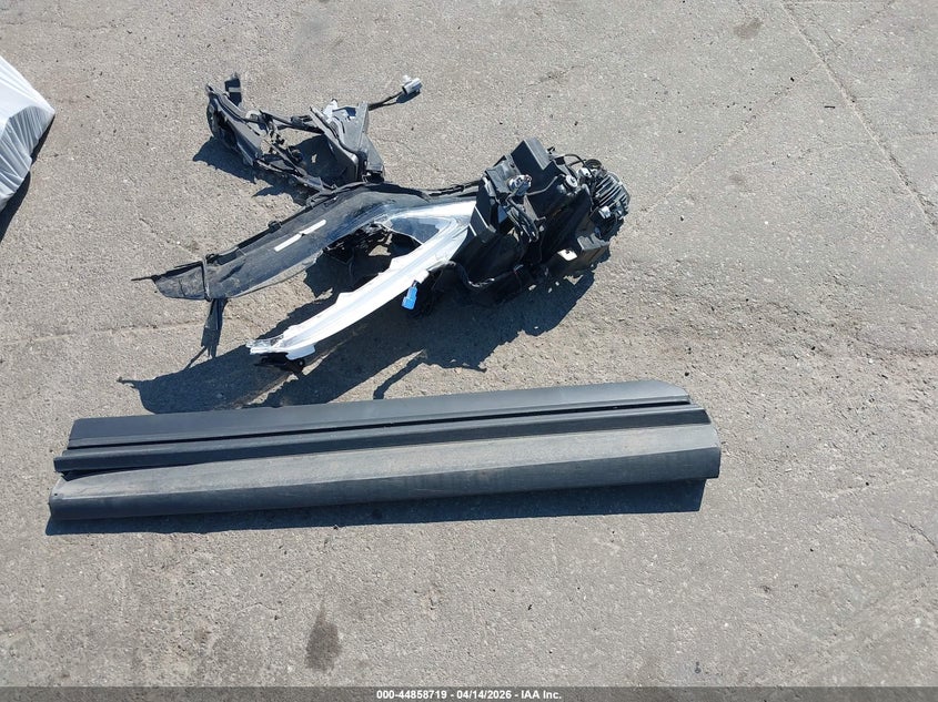 2022 Lexus Rx 450H VIN: 2T2HGMDA1NC094570 Lot: 44858719