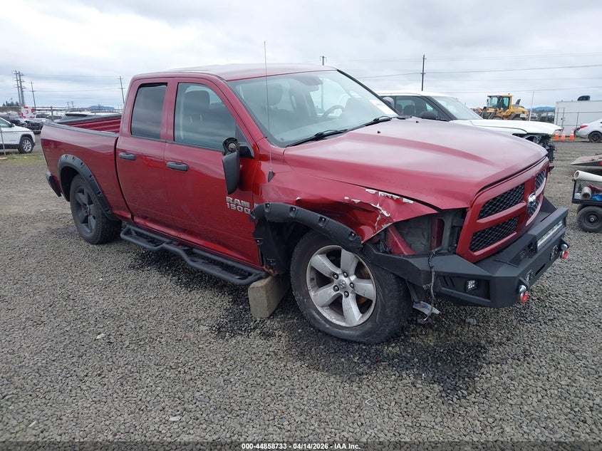 1C6RR7FT9ES469288 2014 Ram 1500 5.7 Ram Express red