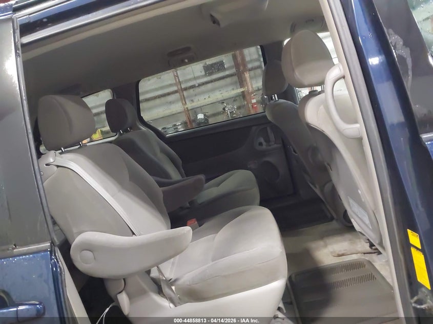 2005 Toyota Sienna Le VIN: 5TDZA23C25S374278 Lot: 44858813