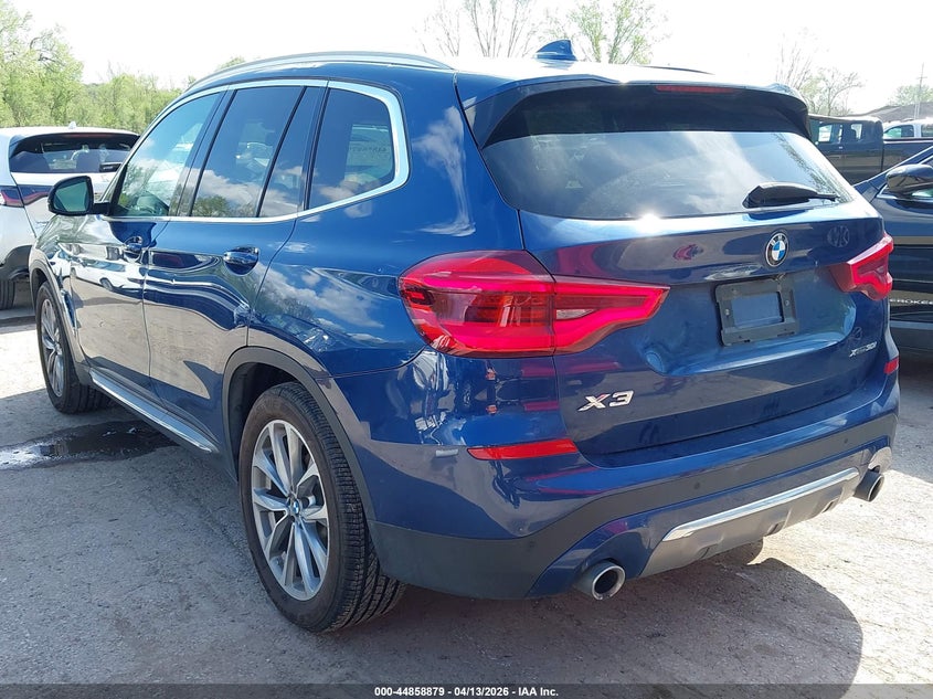 2019 BMW X3 auction photo 3