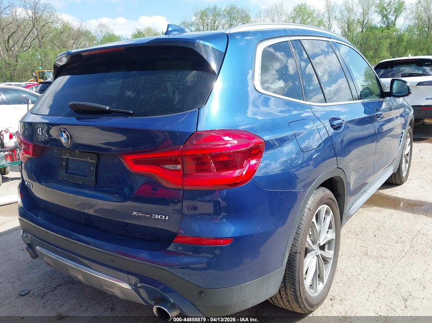 2019 BMW X3 auction photo 4