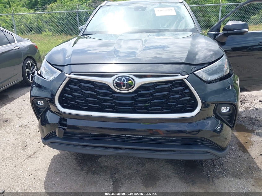 2022 Toyota Highlander Xle VIN: 5TDGZRAH2NS552908 Lot: 44858899