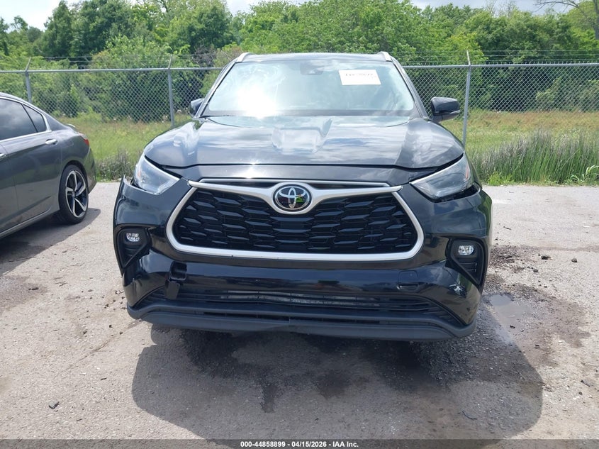 2022 Toyota Highlander Xle VIN: 5TDGZRAH2NS552908 Lot: 44858899