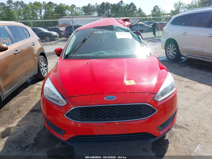 2016 Ford Focus Se VIN: 1FADP3K21GL235485 Lot: 44858934
