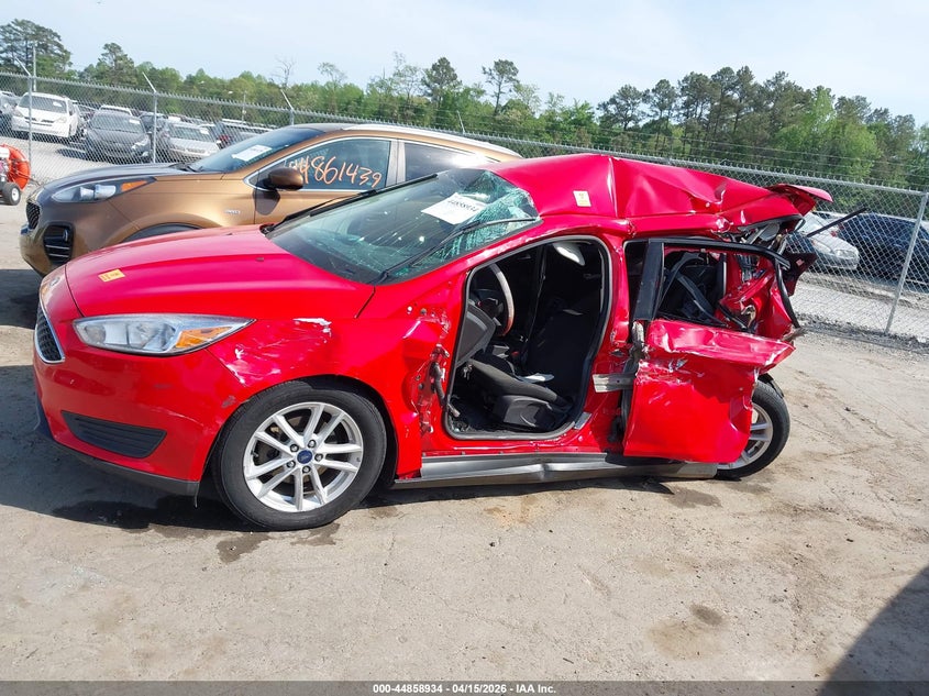 2016 Ford Focus Se VIN: 1FADP3K21GL235485 Lot: 44858934