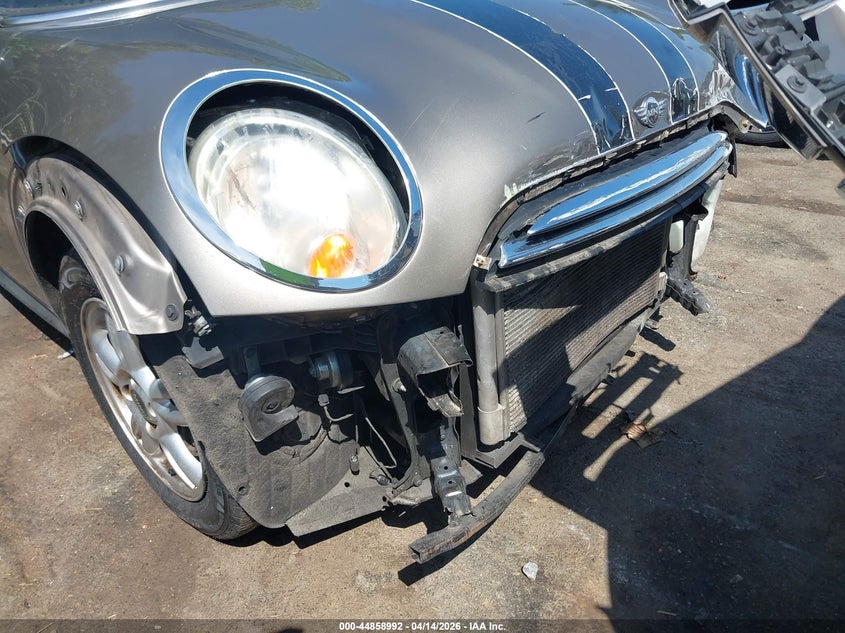 2013 Mini Clubman Cooper VIN: WMWZF3C58DT571283 Lot: 44858992