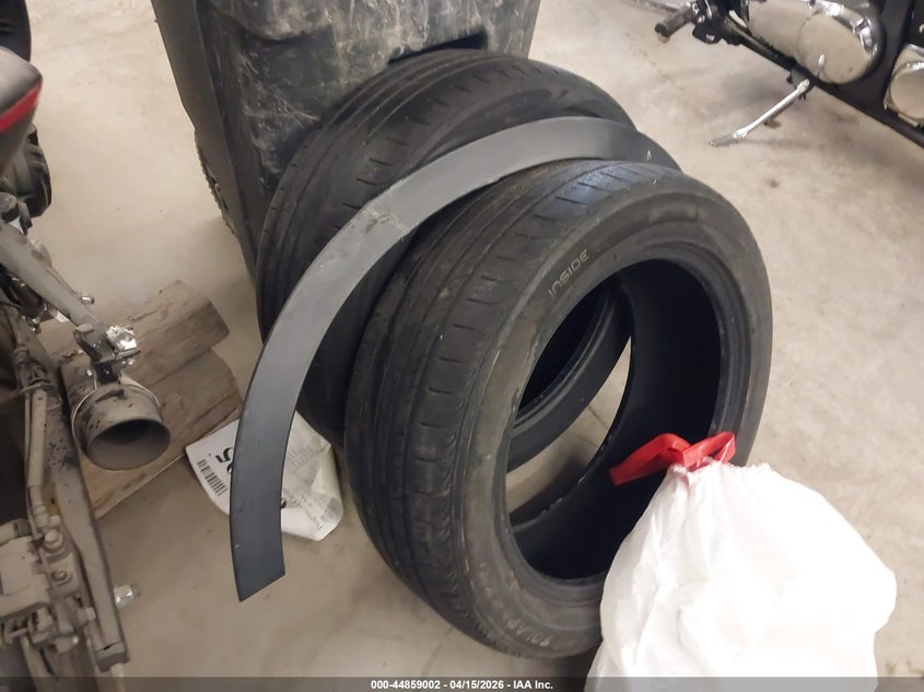 2022 Honda Cr-V Awd Touring VIN: 2HKRW2H9XNH606968 Lot: 44859002