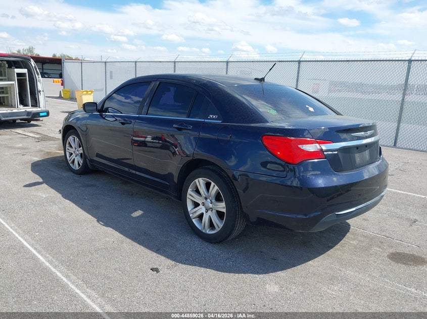 2011 Chrysler 200 Touring