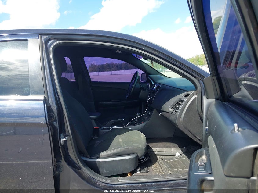 2011 Chrysler 200 Touring