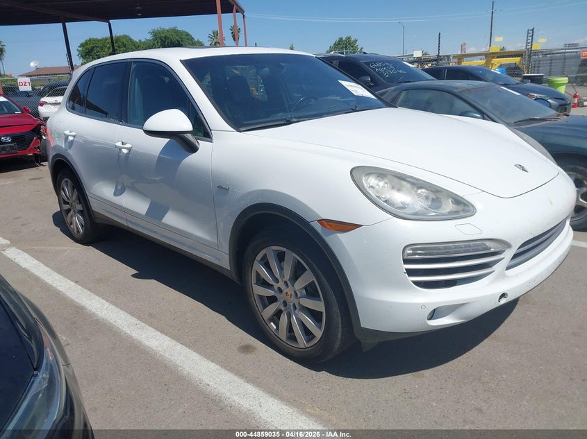 2014 PORSCHE CAYENNE DIESEL/DIESEL PLATINUM EDITION