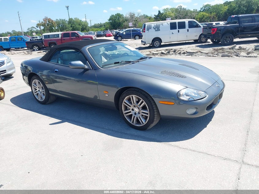 2004 Jaguar Xkr