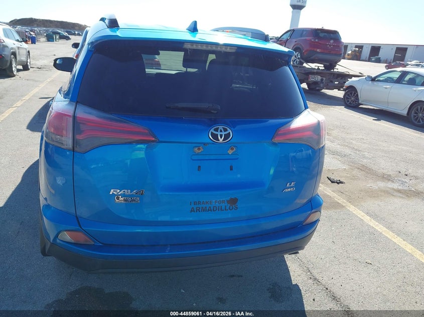 VIN JTMBFREV9JJ738584 2018 TOYOTA RAV4 LE