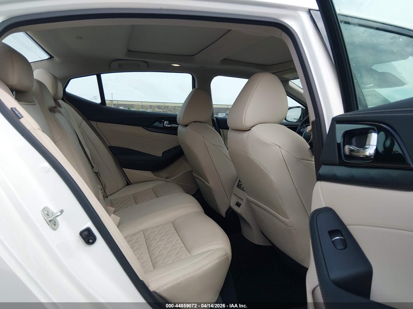 2020 Nissan Maxima Platinum Xtronic Cvt VIN: 1N4AA6FV4LC370500 Lot: 44859072