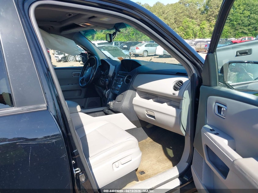 2015 Honda Pilot 3.5 Touring black Lot 111044859096 Vin 5FNYF3H96FB013710