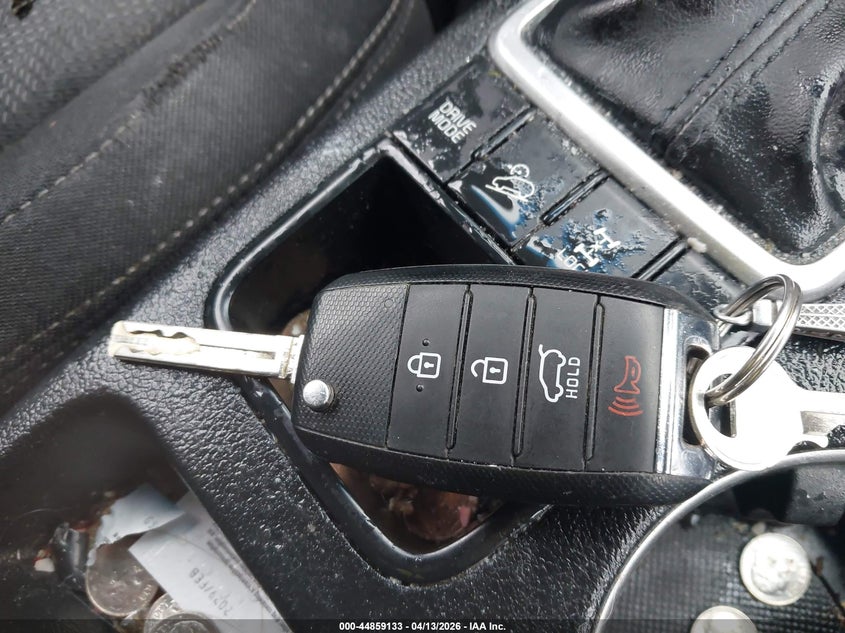 VIN KNDPMCAC5K7591756 2019 KIA SPORTAGE LX