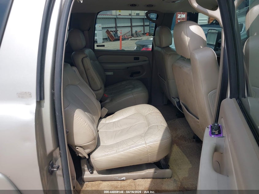 2001 Chevrolet Suburban 1500 Lt VIN: 3GNEC16T61G216332 Lot: 44859146