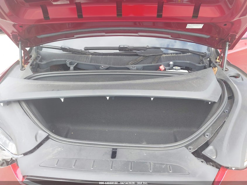 2025 Tesla Model x Long Range red Lot 111044859150 Vin 7SAXCDE52SF469275