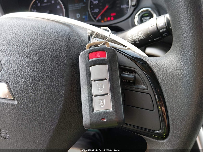 2024 Mitsubishi Eclipse Cross Le S-Awc VIN: JA4ATVAA2RZ014064 Lot: 44859215