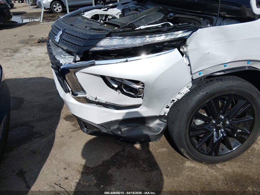 2024 Mitsubishi Eclipse Cross Le S-Awc VIN: JA4ATVAA2RZ014064 Lot: 44859215