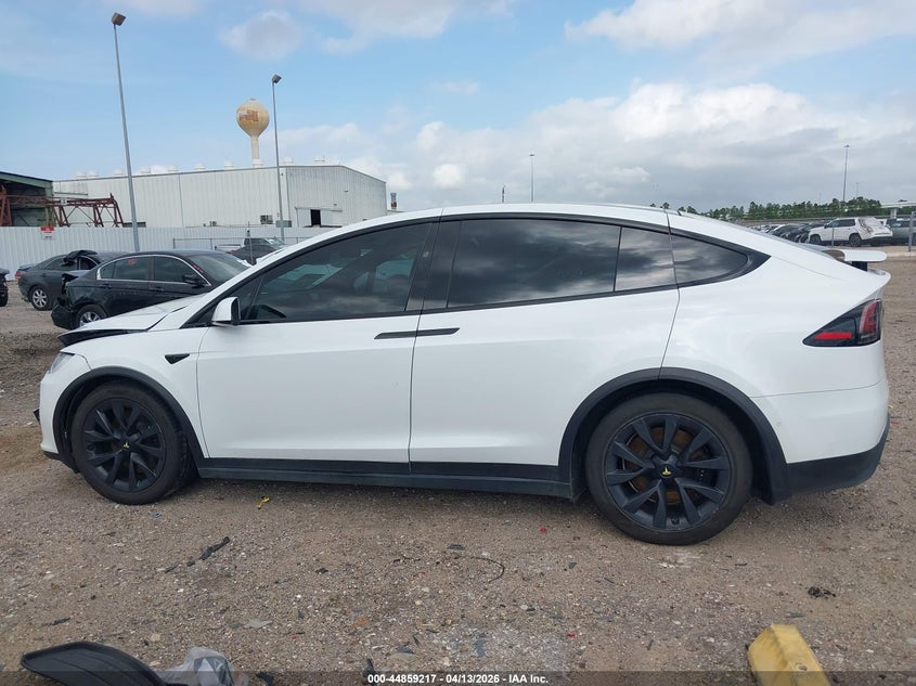 2022 Tesla Model X Dual Motor All-Wheel Drive VIN: 7SAXCAE55NF350848 Lot: 44859217