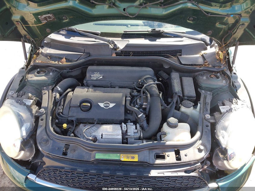 2011 Mini Cooper S VIN: WMWSV3C52BTY10750 Lot: 44859226