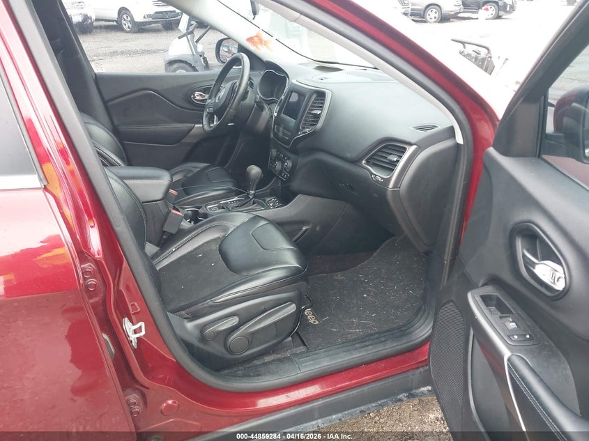 2019 Jeep Cherokee Latitude Plus Fwd