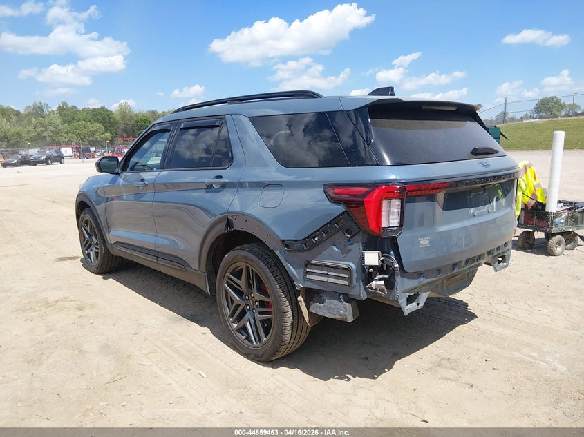 2025 Ford Explorer St-Line