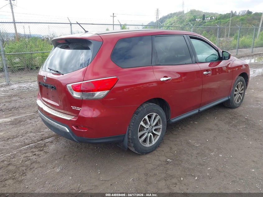 2014 Nissan Pathfinder S