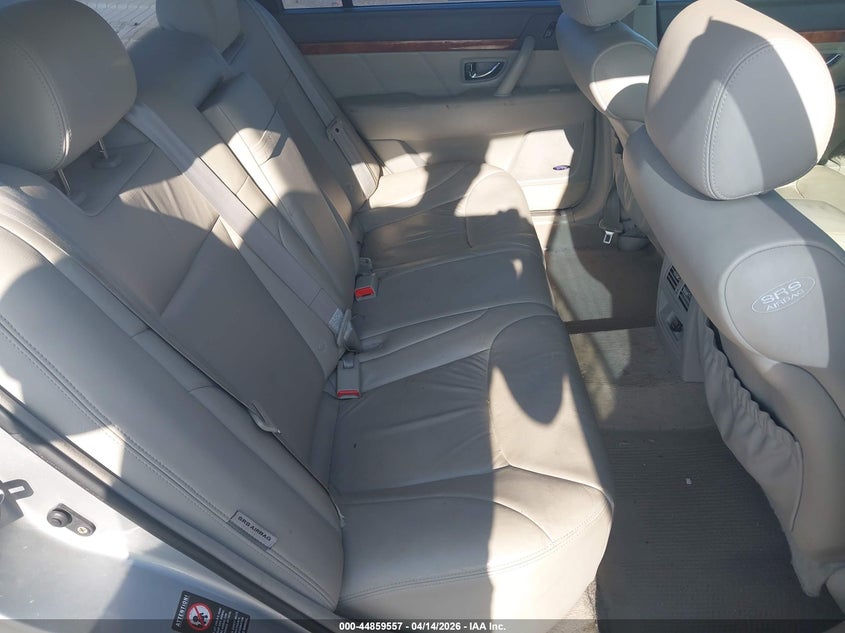 2005 Kia Amanti VIN: KNALD124655062890 Lot: 44859557