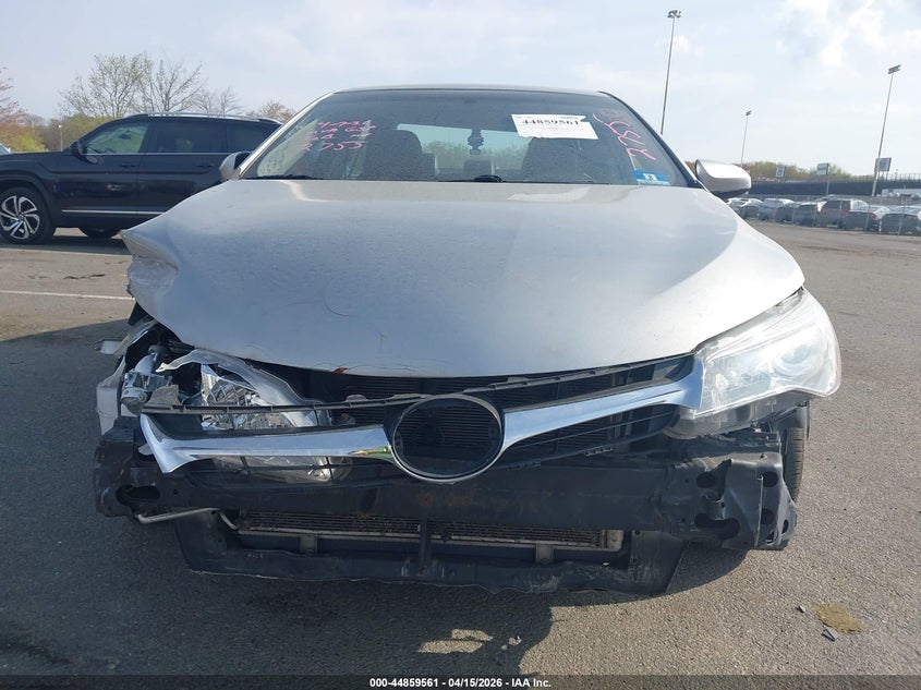 2015 Toyota Camry Se VIN: 4T1BF1FKXFU902755 Lot: 44859561