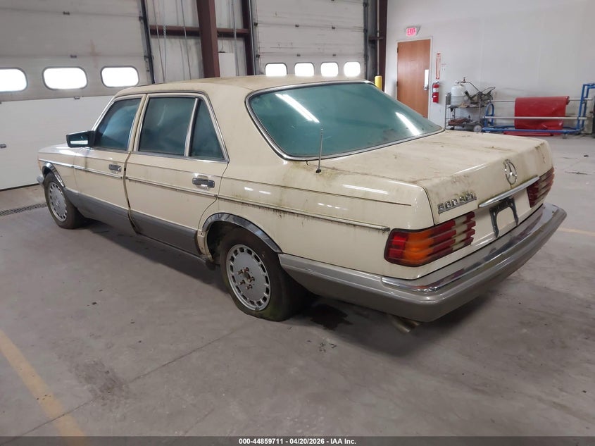1986 Mercedes-Benz 560 Series