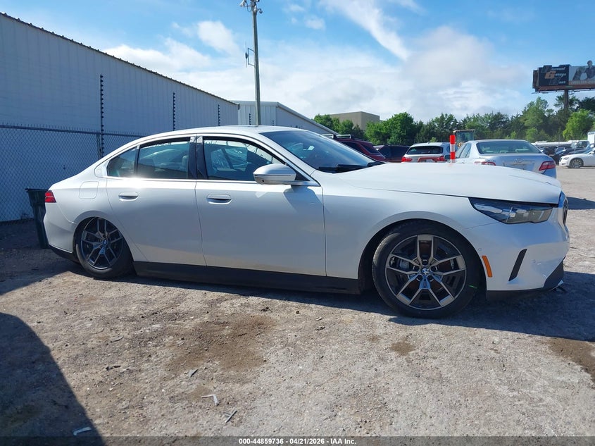 2026 BMW I5 Edrive40 VIN: WBY63HG02TCV23611 Lot: 44859736