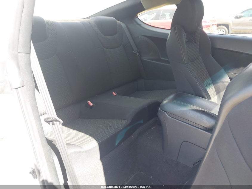 2010 Hyundai Genesis 2.0T VIN: KMHHT6KD9AU015549 Lot: 44859871