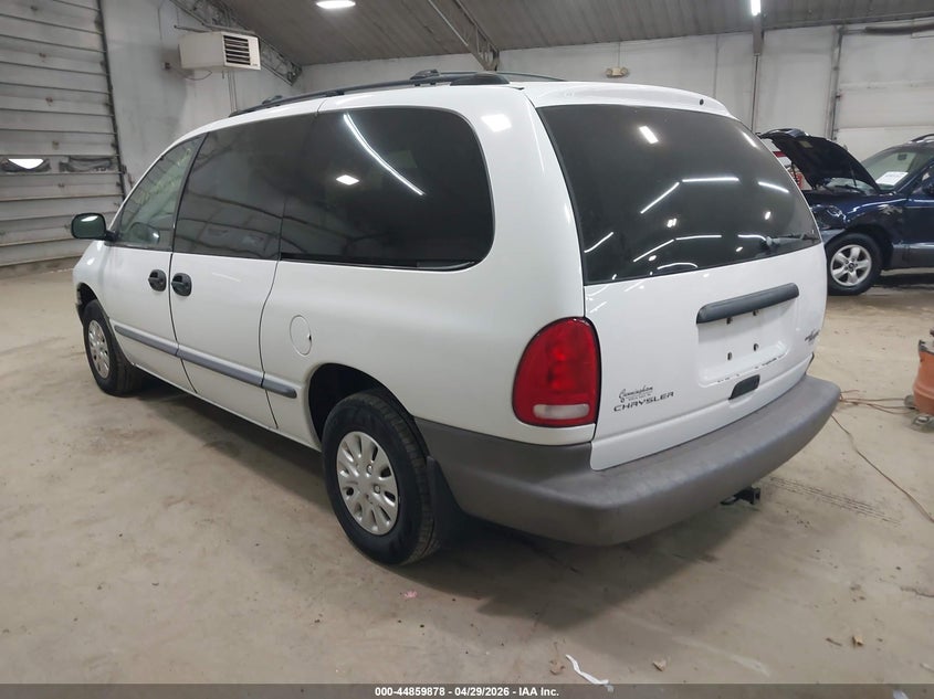 2000 Chrysler Grand Voyager