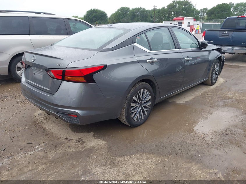 2024 Nissan Altima Sv Fwd