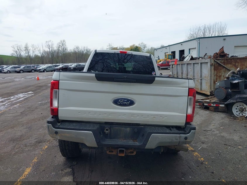 2017 Ford F-250 Xlt VIN: 1FT7W2BT1HEF32856 Lot: 44859936