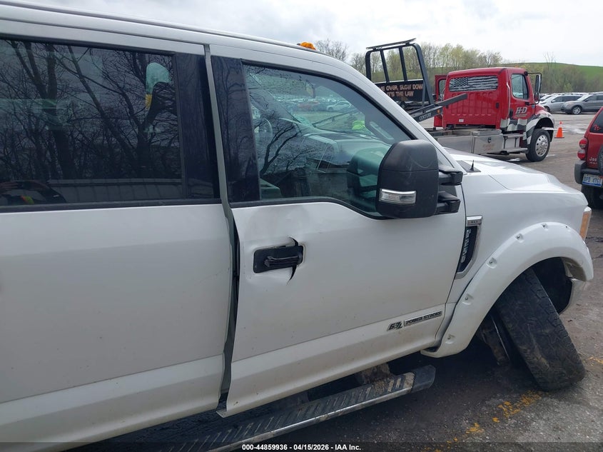 2017 Ford F-250 Xlt VIN: 1FT7W2BT1HEF32856 Lot: 44859936