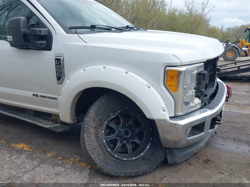 2017 Ford F-250 Xlt VIN: 1FT7W2BT1HEF32856 Lot: 44859936