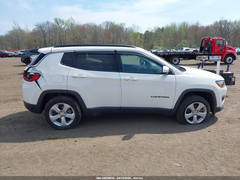 2018 Jeep Compass Latitude 4X4 VIN: 3C4NJDBB5JT366016 Lot: 44859938