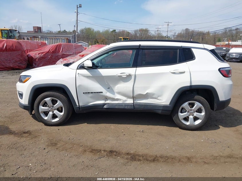 2018 Jeep Compass Latitude 4X4 VIN: 3C4NJDBB5JT366016 Lot: 44859938