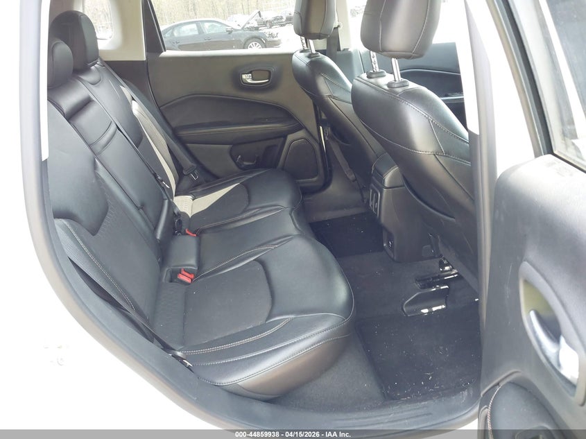 2018 Jeep Compass Latitude 4X4 VIN: 3C4NJDBB5JT366016 Lot: 44859938