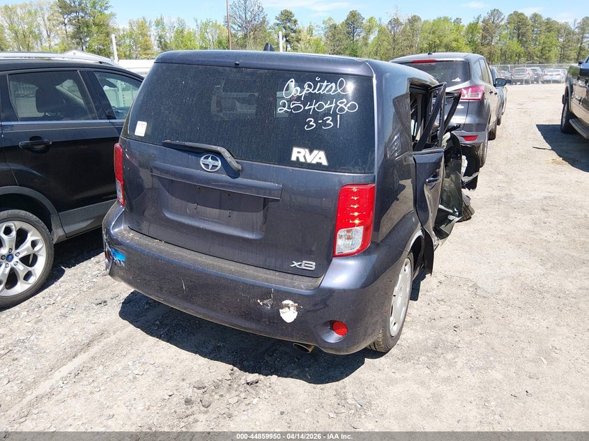 2012 Scion Xb