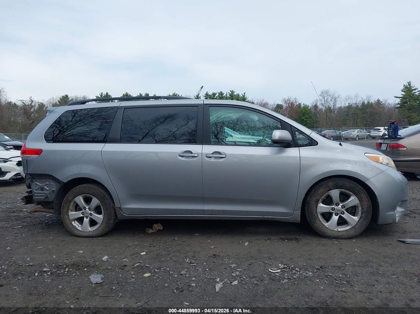 AtlanticExpress - Toyota Sienna