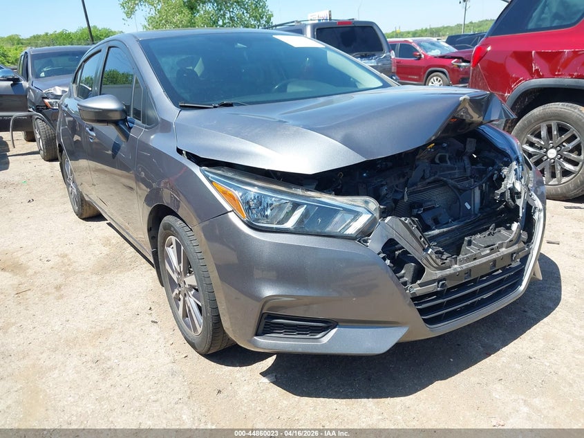 2020 NISSAN VERSA SV XTRONIC CVT