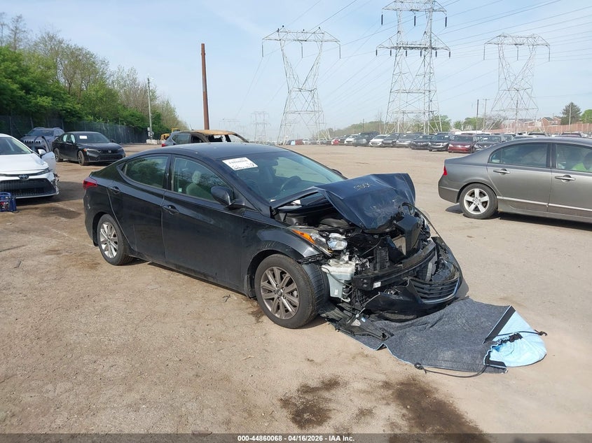 2016 HYUNDAI ELANTRA SE