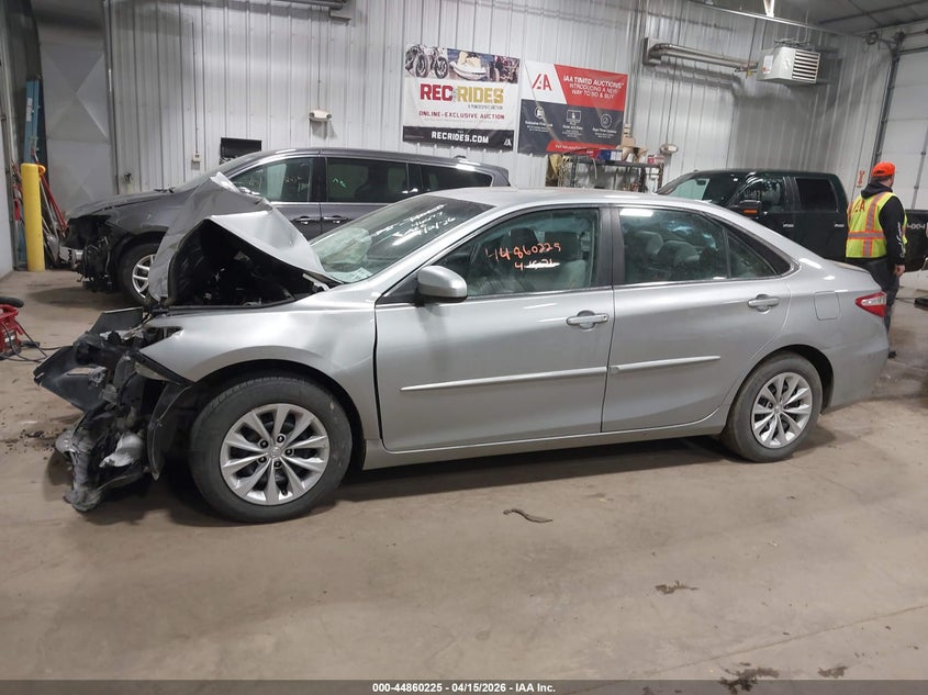 2015 Toyota Camry Le VIN: 4T4BF1FK2FR457188 Lot: 44860225