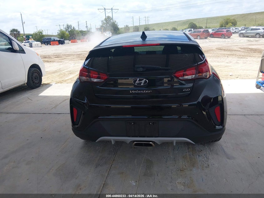 2019 Hyundai Veloster 2.0 Premium VIN: KMHTG6AF7KU005766 Lot: 44860233