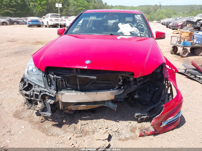 2013 Mercedes-Benz C 250 Sport VIN: WDDGF4HB1DR251952 Lot: 44860266