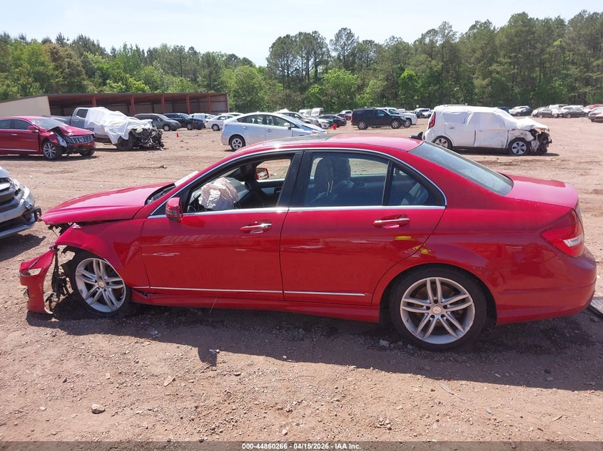2013 Mercedes-Benz C 250 Sport VIN: WDDGF4HB1DR251952 Lot: 44860266