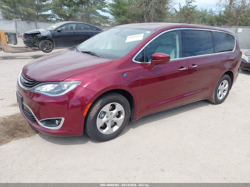 2018 Chrysler Pacifica 3.6 Hybrid Touring Plus red Lot 111044860283 Vin 2C4RC1H78JR118598